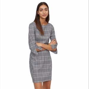 H&M Plaid Black Grey Print Mini Dress 3/4th Sz 0